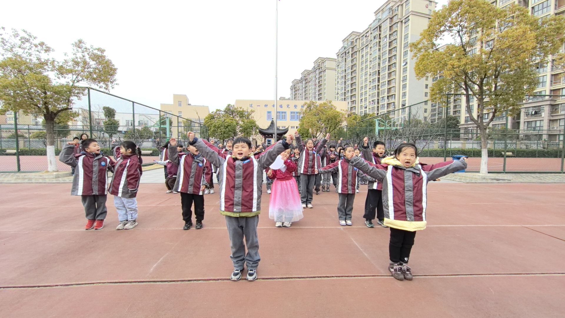 【星光摄小】我们的二十四节气—雨水 ——摄小天佐路校区第2周升旗仪式系列报道