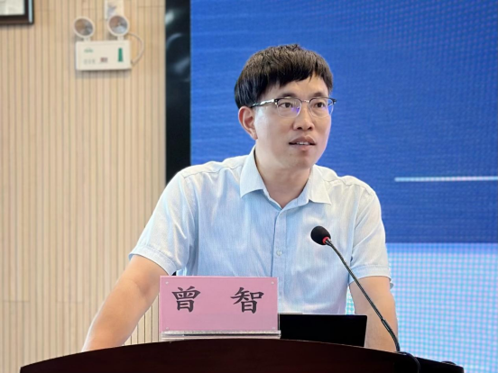 【毅行栖中】从“心”出发，拥抱教师幸福人生——栖霞中学暑期培训系列讲座二