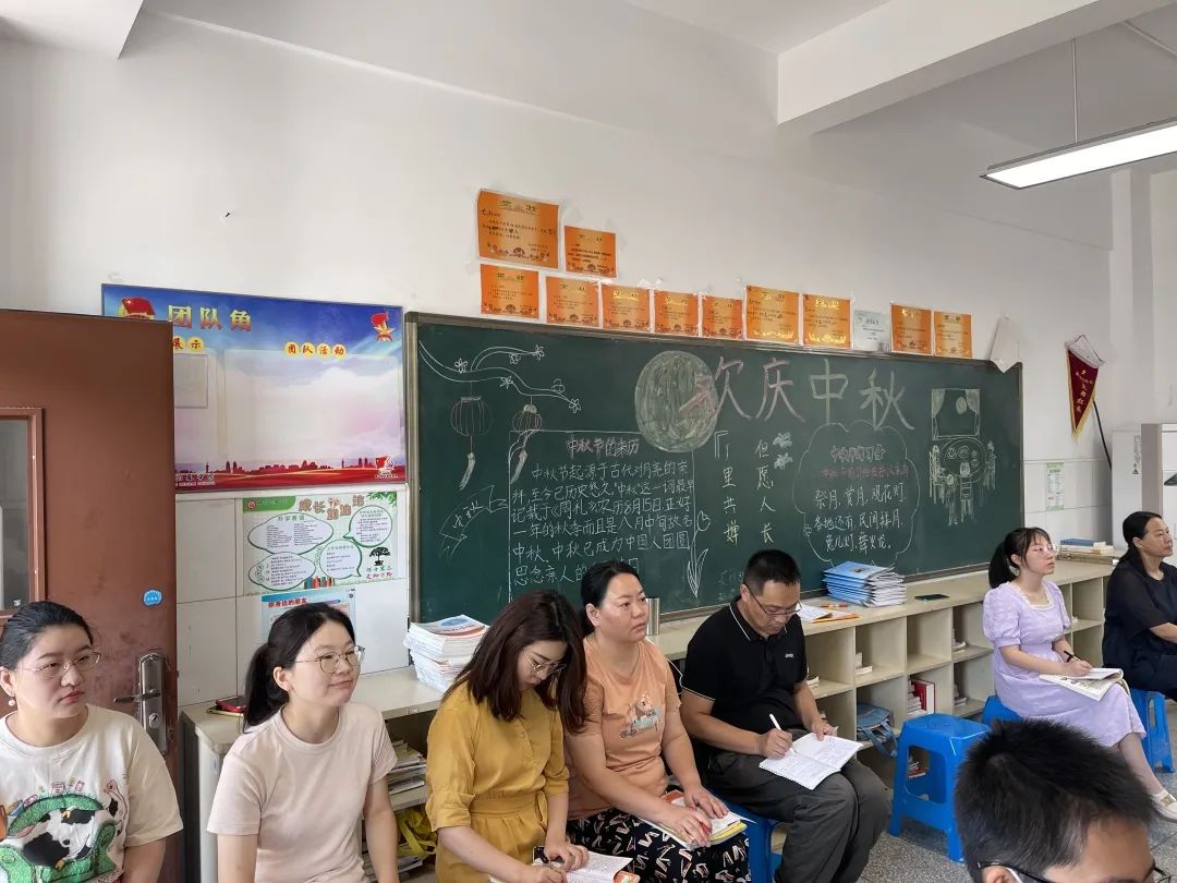 智贤伯乐_html_183b12c2.jpg