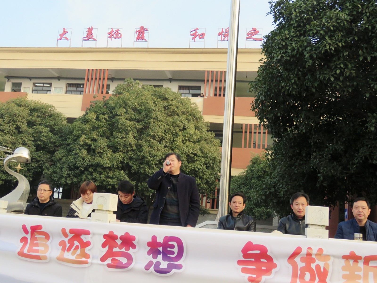 图2.jpg