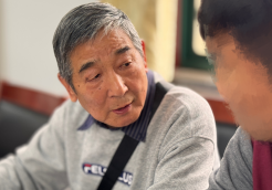 并肩同行_html_6592c05.png
