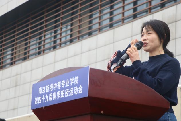 第四十九届春季运动会_html_m5101245e.jpg