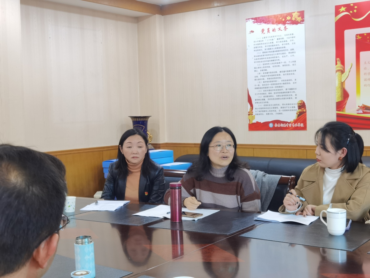 培根铸魂育新人 立德树人担使命(123)_html_2fcc8160.jpg