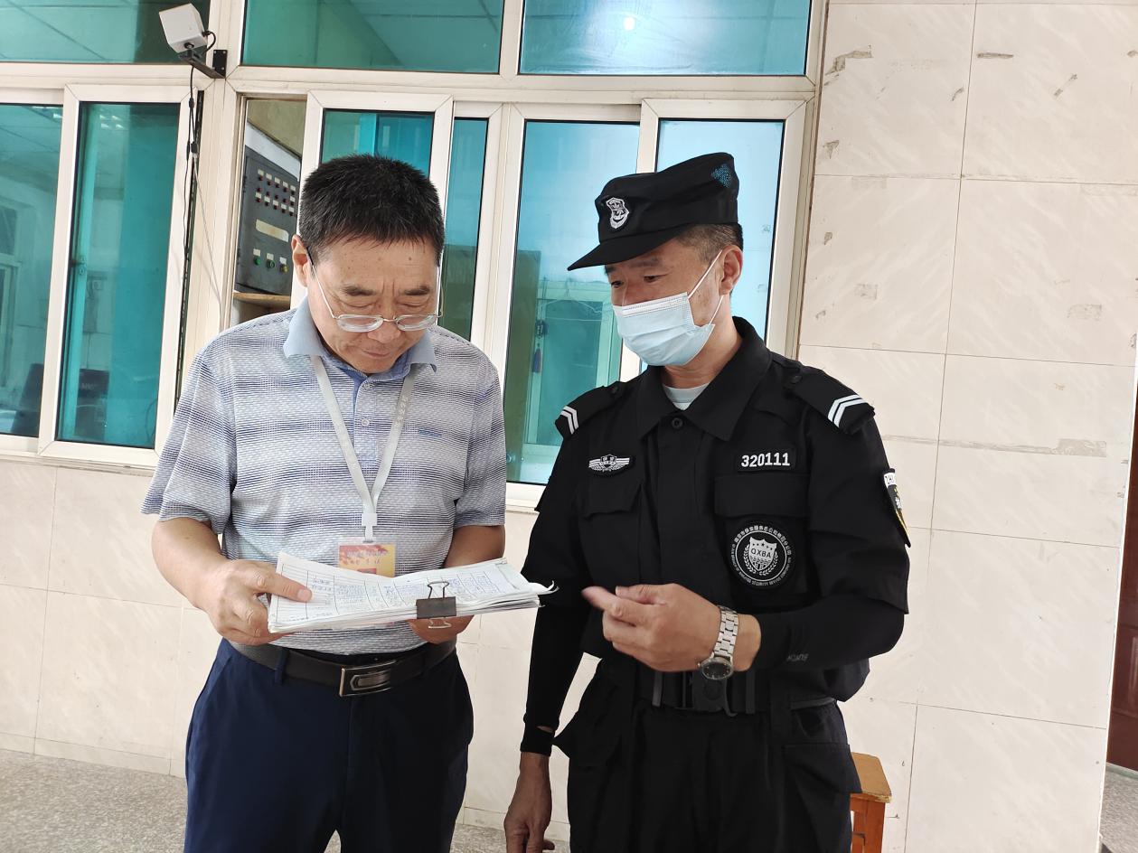 秋季开学专项督导报导_html_m56d8ba84.jpg