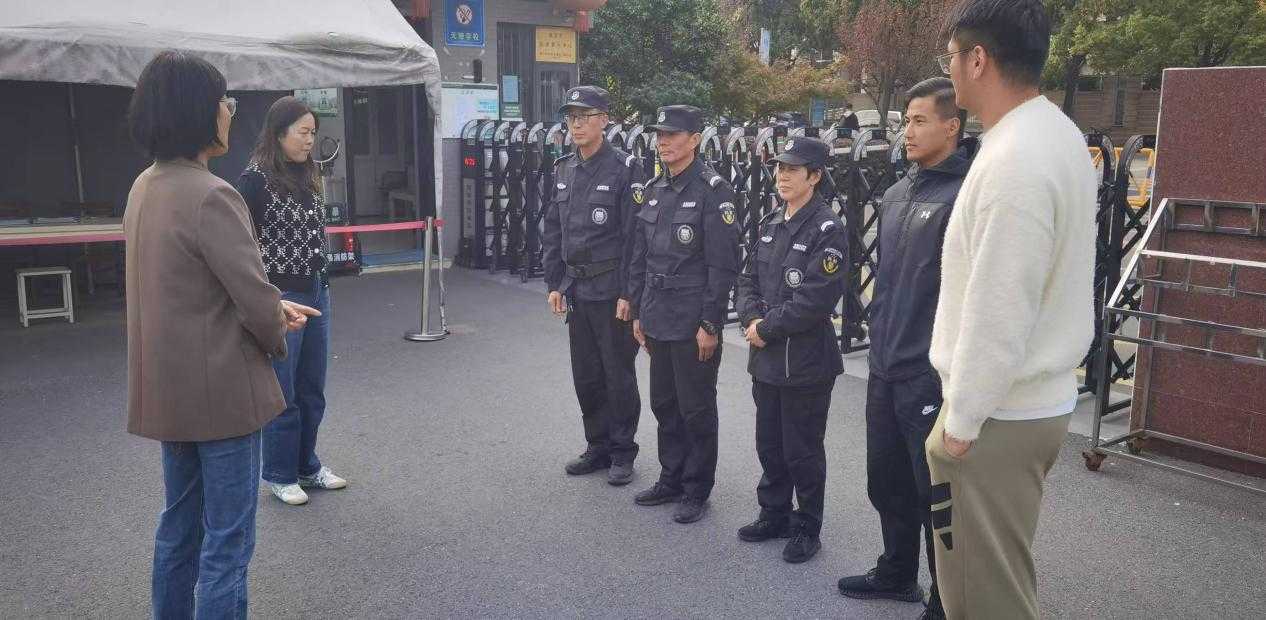 【星光仙林】防暴演练进校园，筑起安全第一线 南京师范大学附属中学仙林学校初中部开展防暴力应急演练