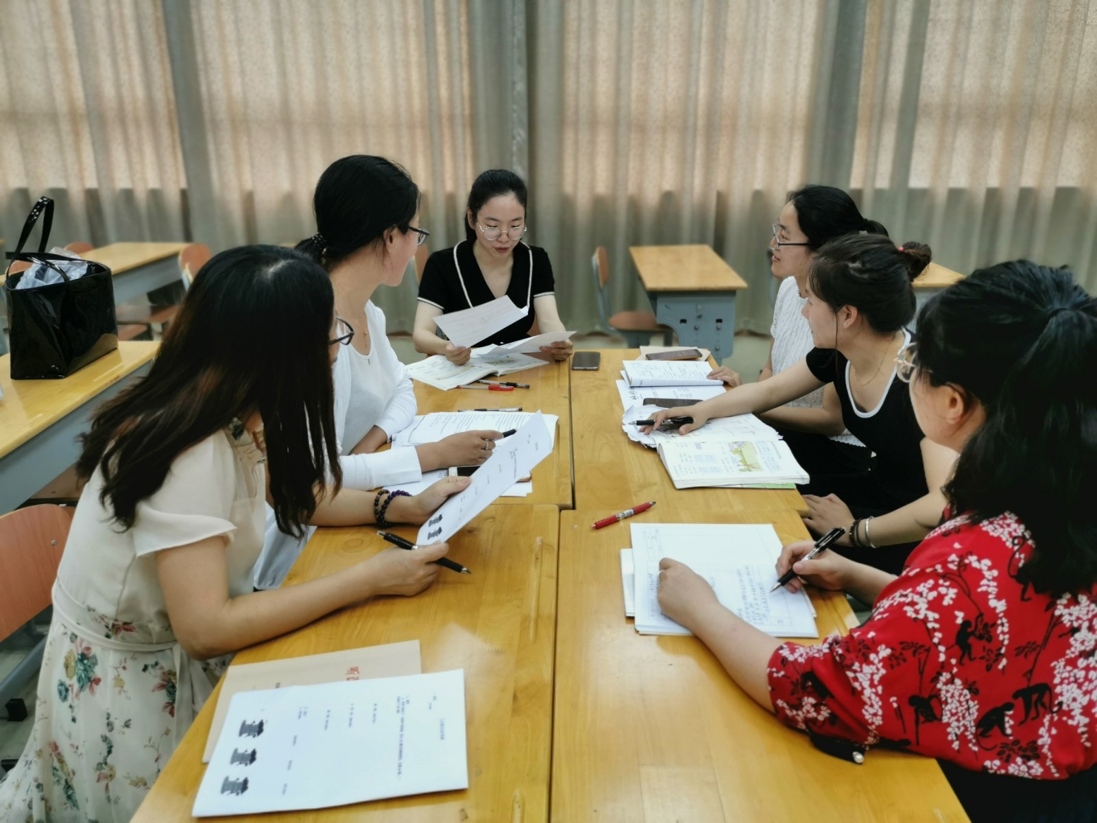 优化教学设计，整合线上线下