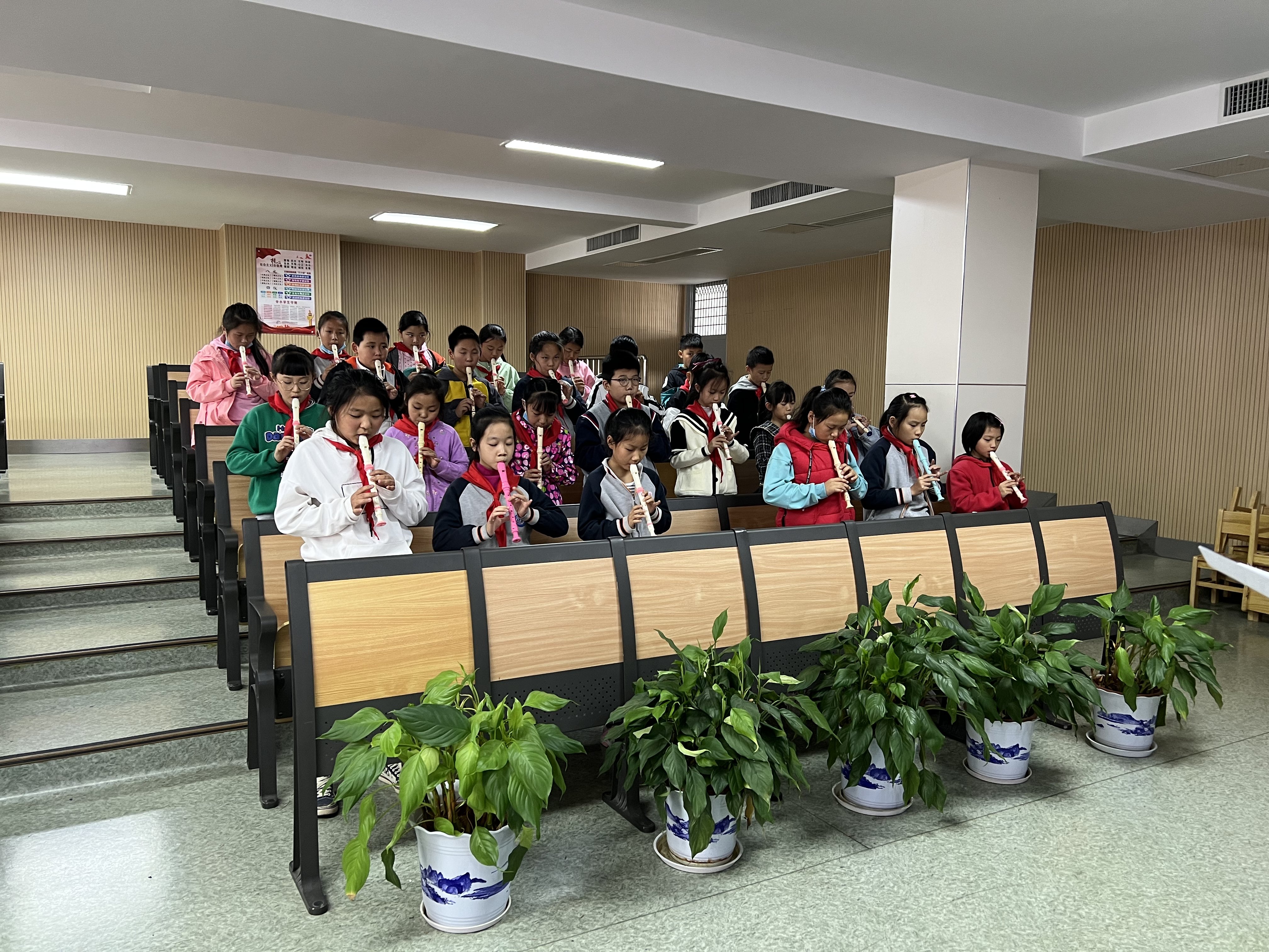 笛声悠扬 伴我成长_html_f2ef76e.jpg