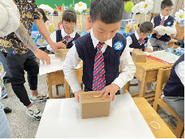 【灵美龙小·江畔】劳动促进成长，感恩成就未来——龙潭中心小学江畔人家分校三年级开展十岁成长仪式_html_4702a224.png