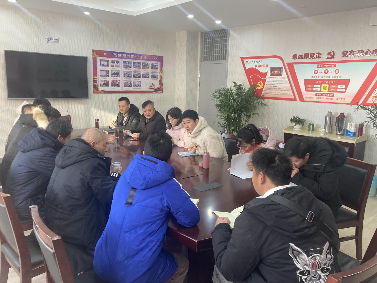 教研活动_html_6e167e40.jpg