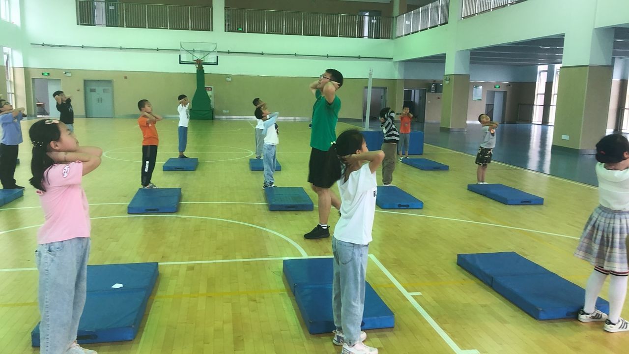 【灵美龙小·体育教研】龙潭中心小学6月份体育组教研