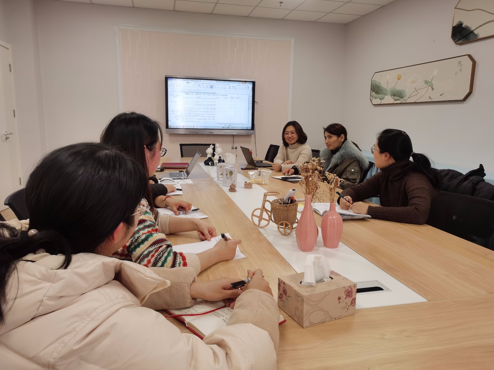 【枫香栖幼】研讨课程助推 珍视生活价值 ——栖霞幼儿园翡翠天域园课程中心组教研活动