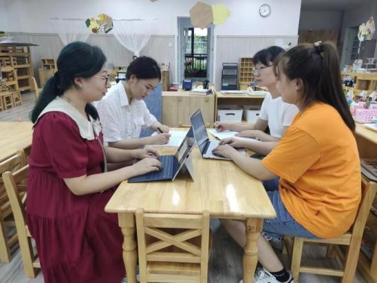 220830聚焦课程审议 推进活动实施——记栖幼石埠湾园小班年级组课程审议(一) 马思睿_html_m2d0bc317.jpg