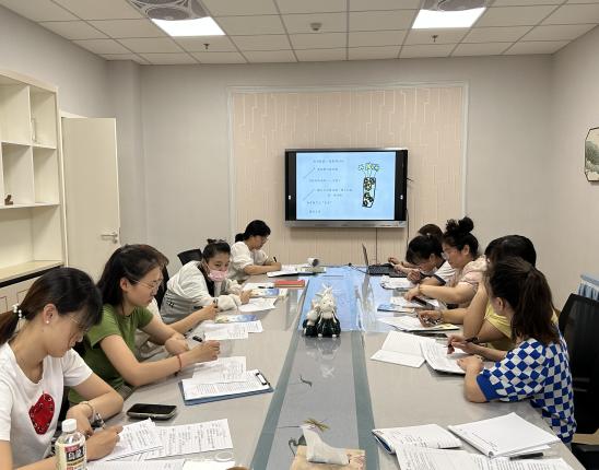 【枫香栖幼】追随儿童脚步，倾听幼儿心声 ——栖幼翡翠天域园游戏组学期末总结活动