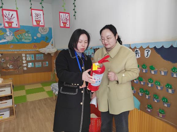 240313规范迎检查 督导促成长——栖霞幼儿园红枫分园三月督导检查 徐雅仙_html_495b9975.jpg