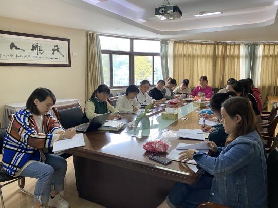 221008课程发展研评价——栖霞幼儿园五福园业务学习活动（刘子慧）_html_3e595d0e.jpg