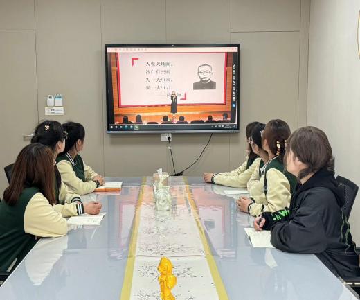 20240412观教育好故事——栖霞幼儿园翡翠天悦园师德学习活动(1)(1)_html_m78f7cca8.jpg