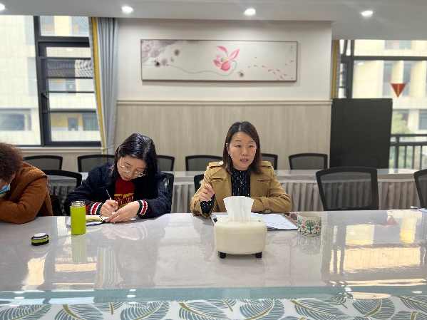 221115规范后勤管理 强化责任担当——栖霞幼儿园十一月后勤工作例会 艾慧_html_m45452ac5.jpg