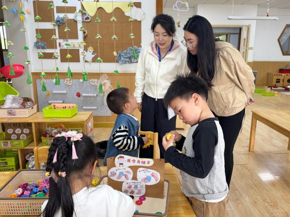 250423深耕常态督导 护航健康成长——栖霞幼儿园五福园迎接四月督学检查指导_html_508aa556.jpg