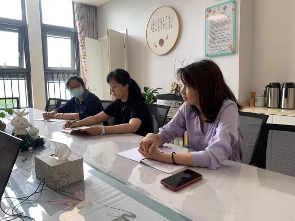 220423教而有思 精研促学——栖霞幼儿园翡翠天域园课程中心组活动_html_m34d9dd51.jpg