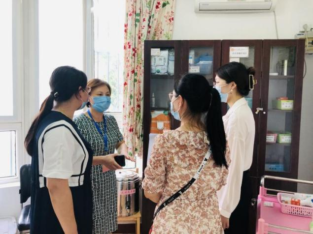 【枫香栖幼】督疫情管理 保安全开学  ——栖霞幼儿园红枫园迎接9月督学检查活动