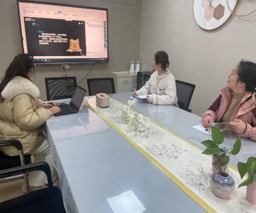 【枫香栖幼】愉悦科研路 聆听促成长——栖霞幼儿园翡翠天悦园参加教科研云端大讲坛第三十四讲