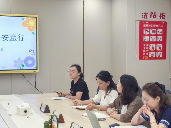 202505928以爱之名 携手成长——栖霞幼儿园云栖园家长委员会暨膳食委员会会议 李佳惠_html_m397f385b.jpg