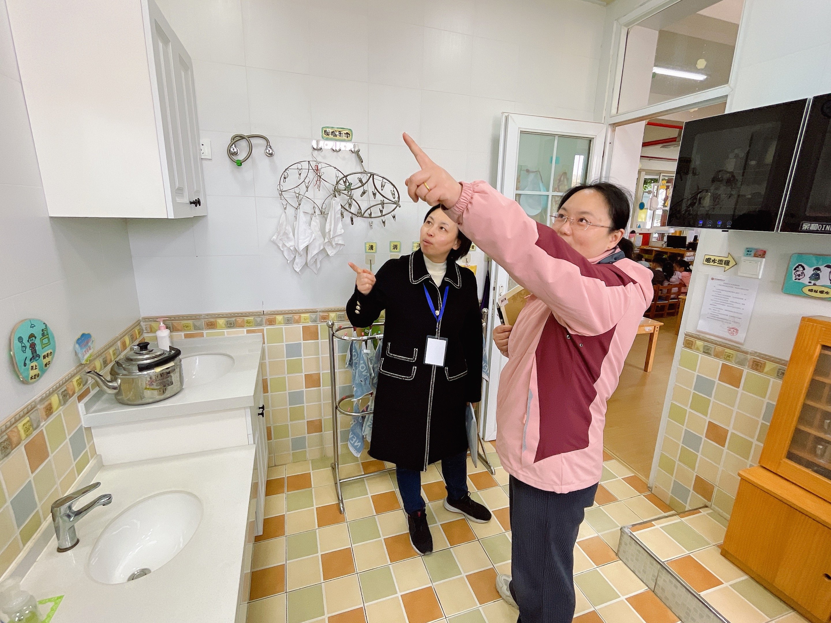 230316强师德  树师风——栖幼红枫分园3月份迎接督导检查 - 副本_html_33d62718.jpg