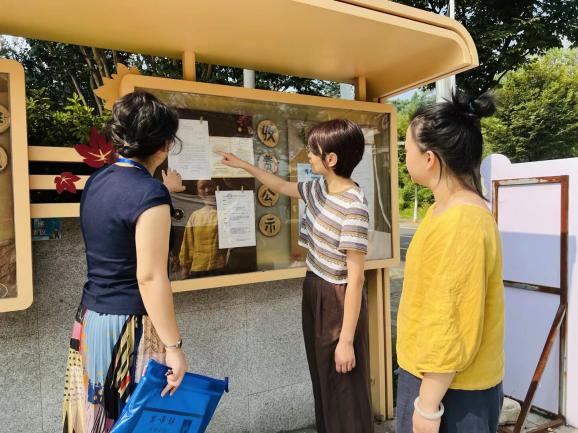 250904督导促规范 开园保质量——栖霞幼儿园翡翠天域园迎接九月“开园工作”督导_html_36c6e088.jpg