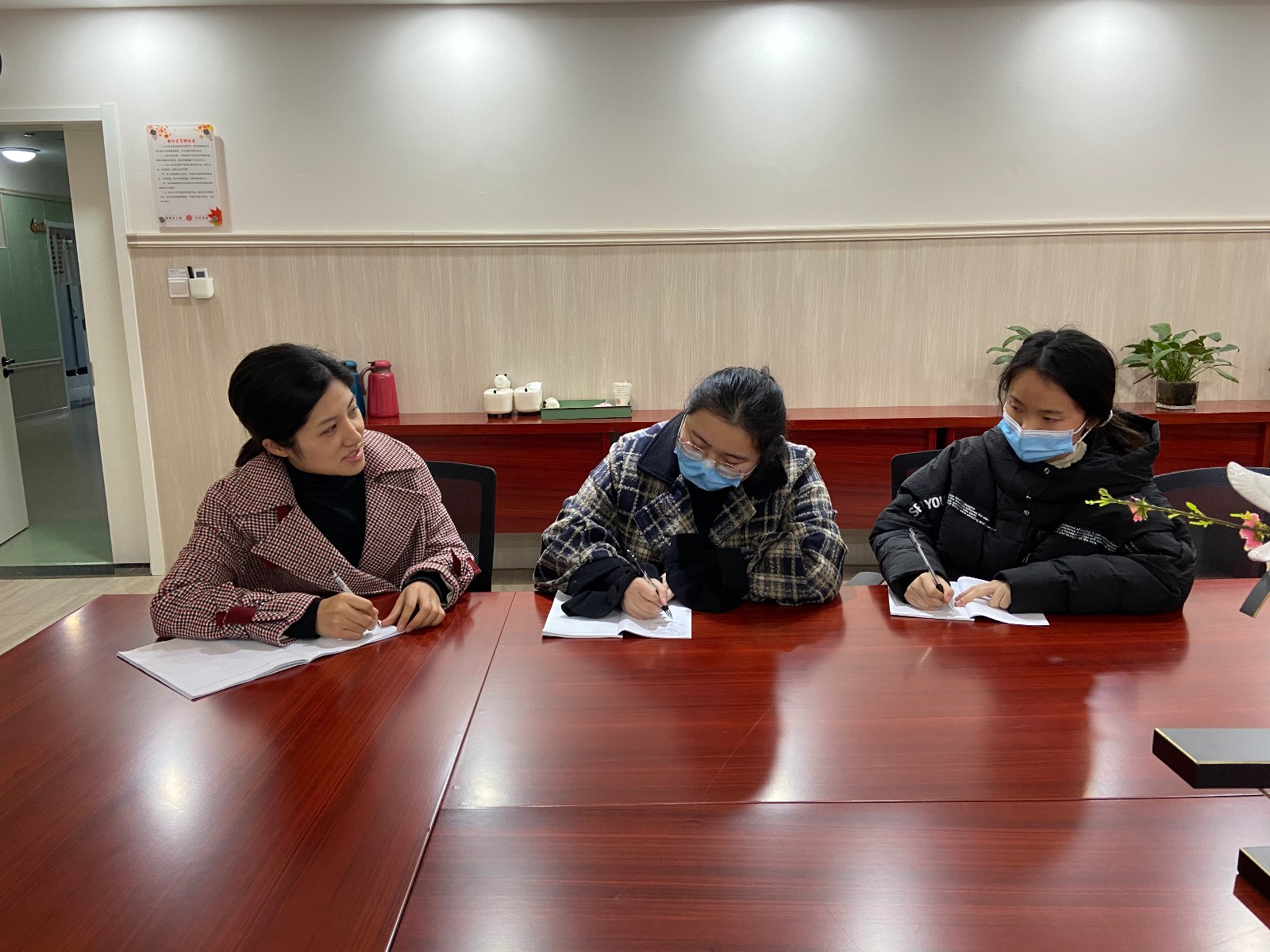 【枫香栖幼】聚焦课程  共谋突破 ——记栖幼石埠湾园“在秋日成长”课程审议