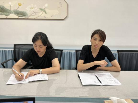 20220906做“实”审议 享真成长——栖霞幼儿园课程中心组活动_html_m5da25e46.jpg