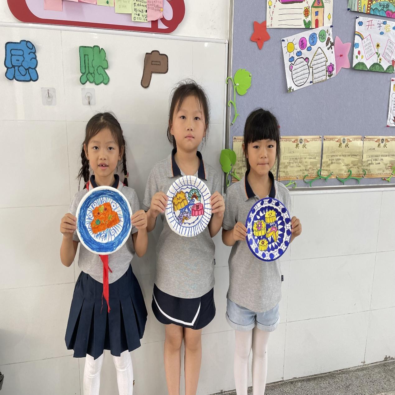 【博学广志】“绘”中秋 月团圆——金小广志路校区“情系中秋”美术特色活动_html_m30e69d89.jpg