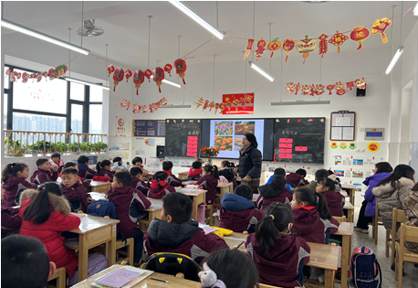 【博学广志】“开放课堂”显精彩  教学研讨展新篇——金陵小学（广志路校区）“开放课堂”活动侧记_html_m857acd6.png