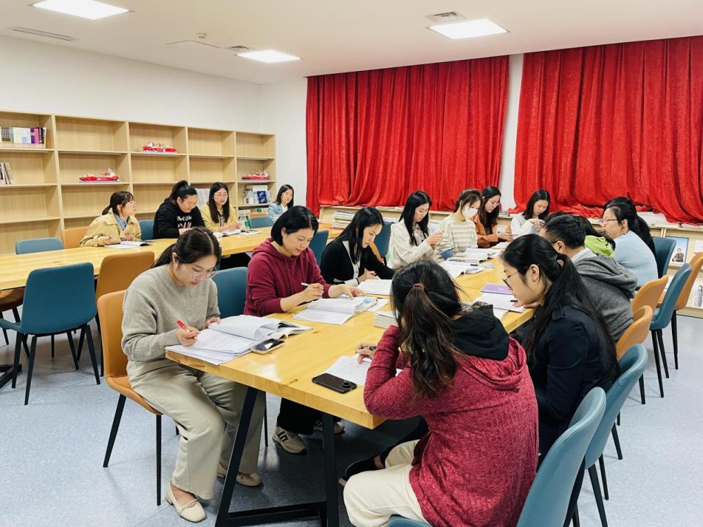 【博学广志】以课启程  踔厉深耕语文教研之路——金陵小学广志路校区语文组校本教研活动_html_3131f6fb.jpg