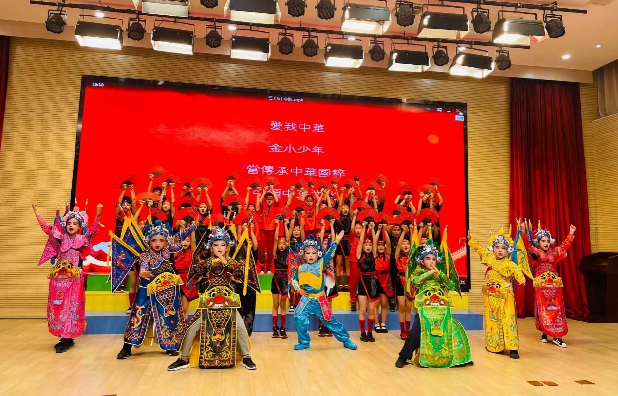 【湖畔·先锋示范】不负韶光，砥砺前行——2019级6班先进班集体事迹介绍_html_me8113e2.jpg