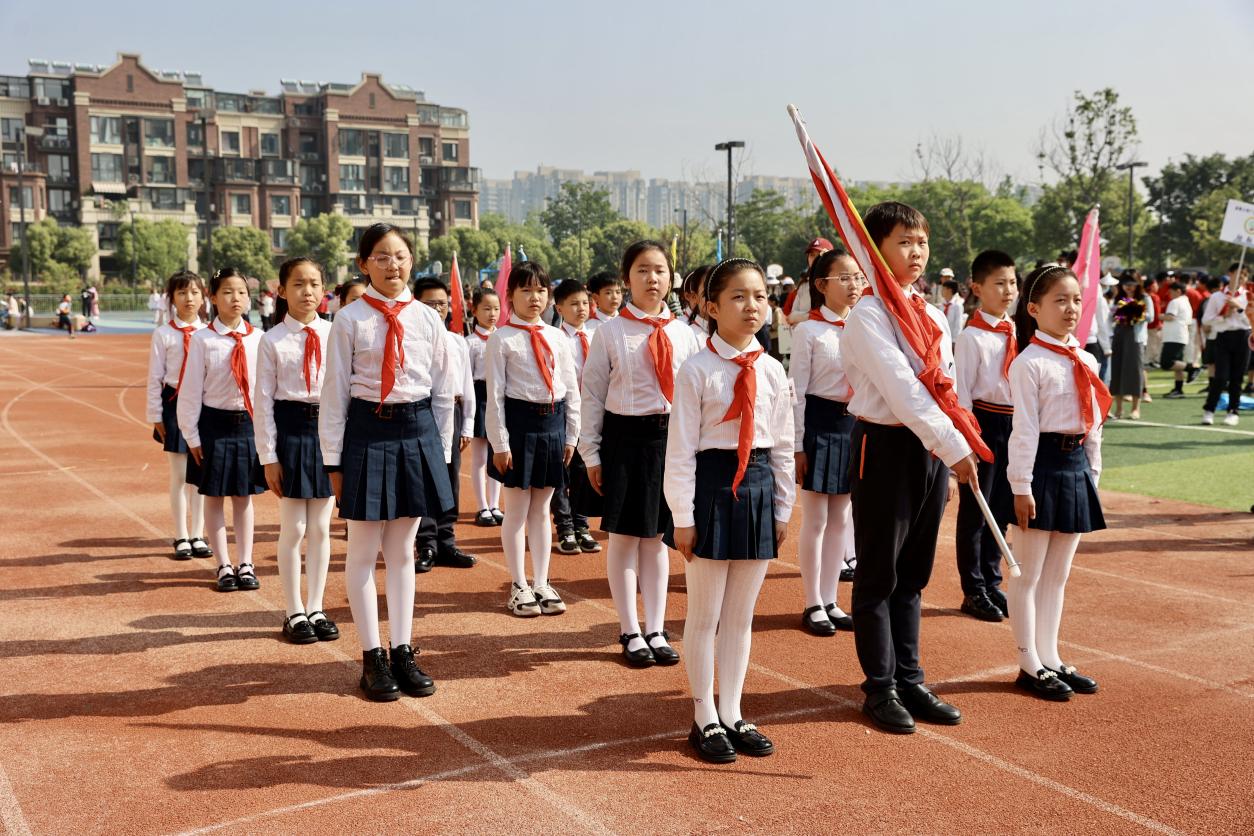 【博学广志】阳光下运动  节气里成长——金小广志路2022-2023学年第二学期春季运动会_html_m4f443b83.jpg