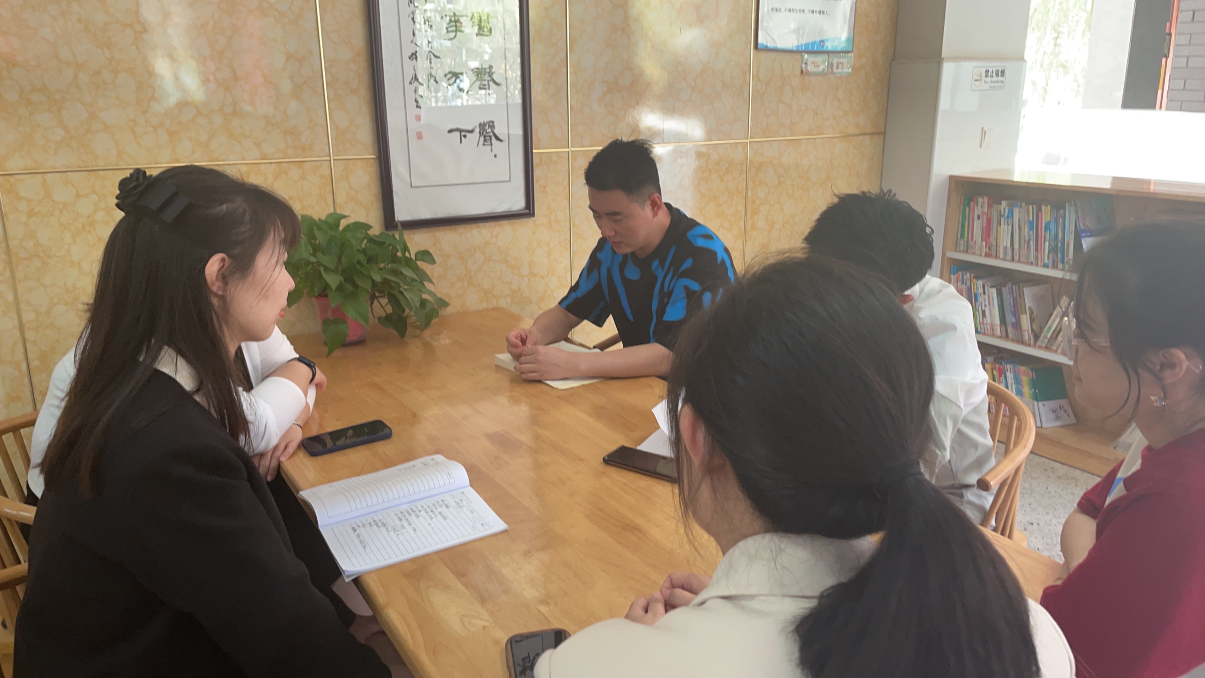 【湖畔·童化课堂】音“悦”我心，乐享教研——音乐校本研修之课例研讨_html_6c4baf98.jpg