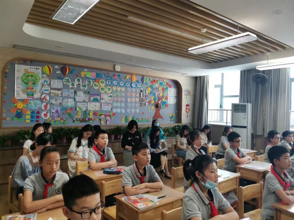 【博学广志】文化育人视域下儿童“慧语文”学习系列探索——金陵小学广志路校区语文组校本主题教研（十六）_html_m4ca05a23.jpg