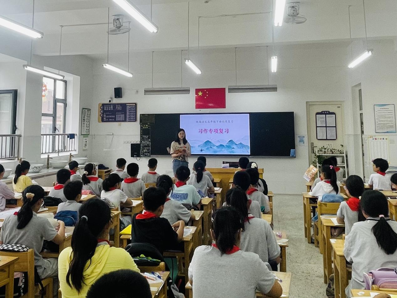 【博学广志】“复”之有道，“习”之有效——金陵小学广志路校区语文校本研修活动（二）_html_m3d735f93.jpg