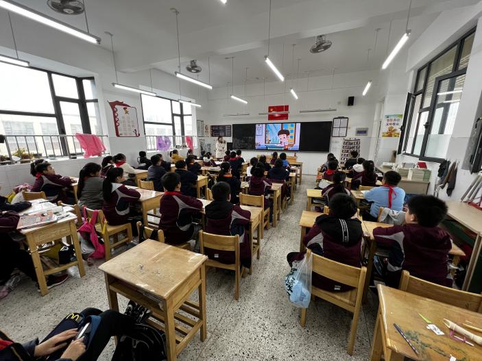 【博学广志】科学防控传染病，精细演练筑健康——南京市金陵小学广志路校区第二次传染病防控演练_html_7de799c8.jpg