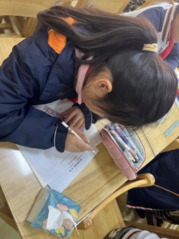 【湖畔·童化课堂】一一列举：有序思考——数学校本研修之课例研讨（185）_html_5bc5c31e.jpg