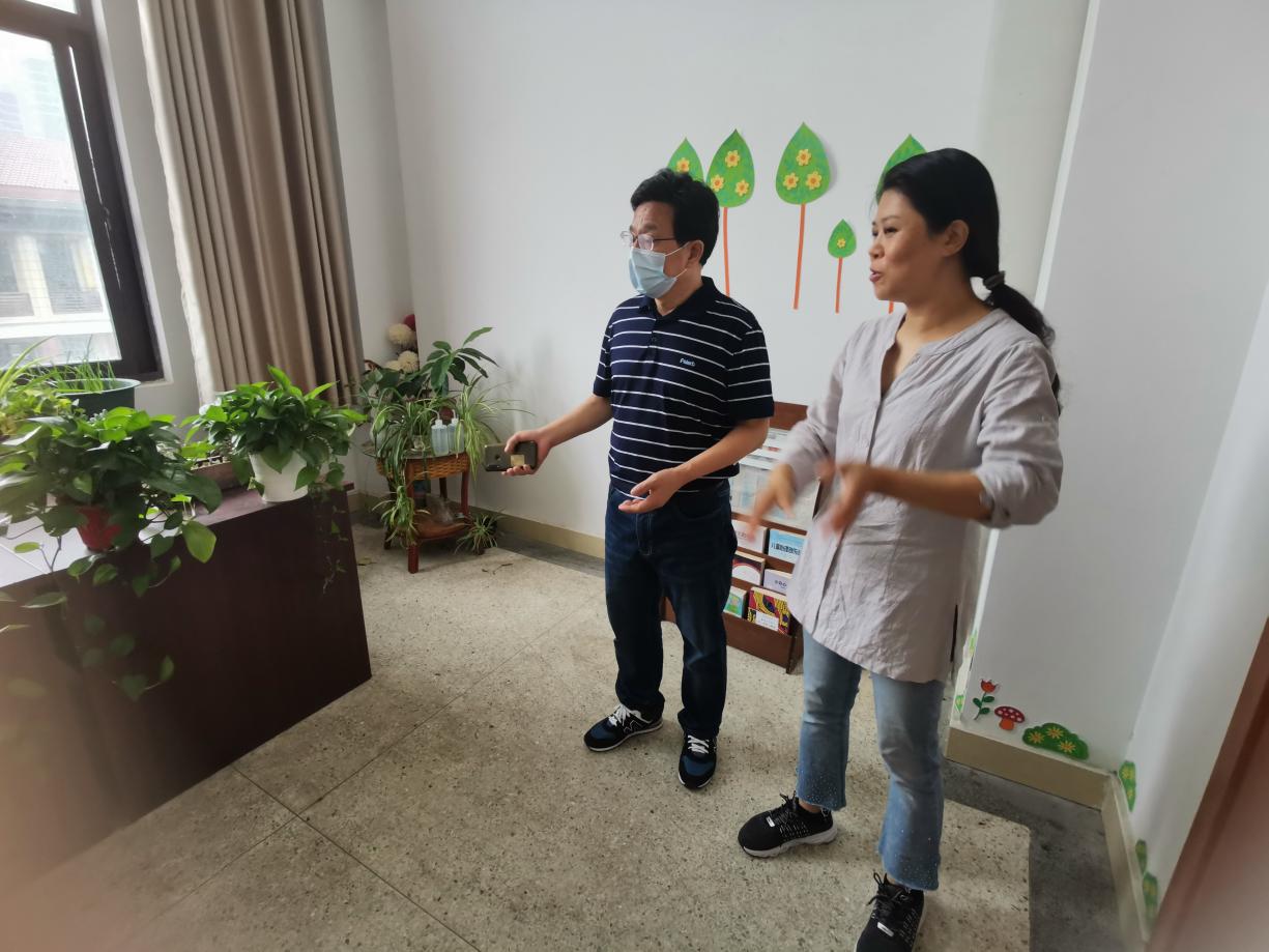 【湖畔光影】责任督学进校园，促进文明城市创建_html_143b4b00.jpg