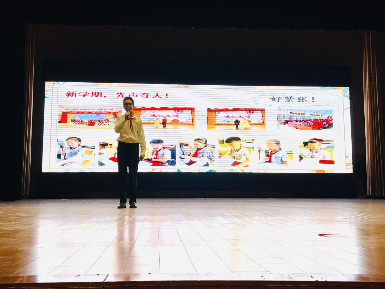 【湖畔光影】从此携手，让美好发生——金陵小学（仙林湖校区）一年级新生家长会_html_b42e60e.jpg