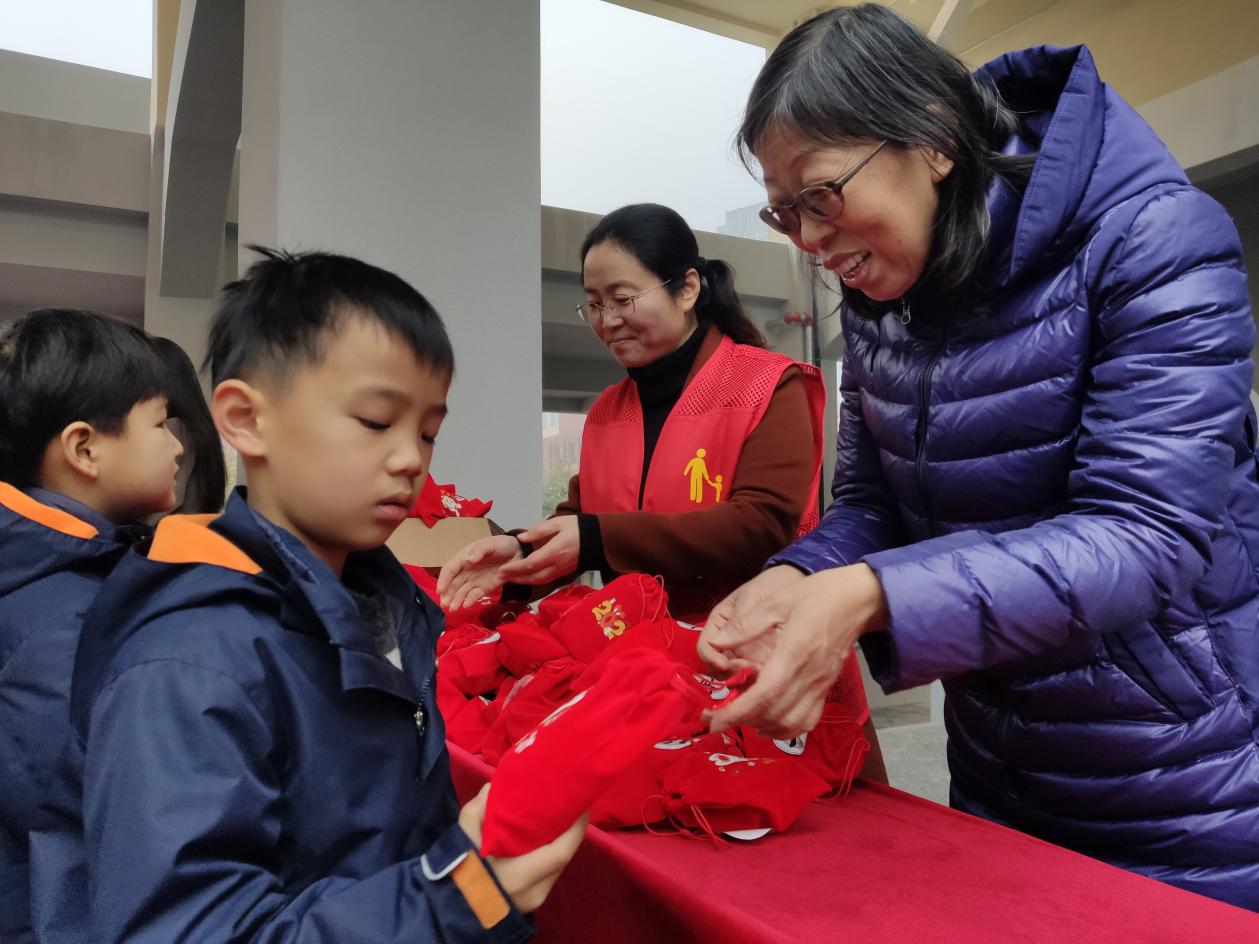 【湖畔·协同育人】督导检查促提升，携手共育启新程——记金陵小学（仙林湖校区）2月专项督导_html_2e96ac77.jpg