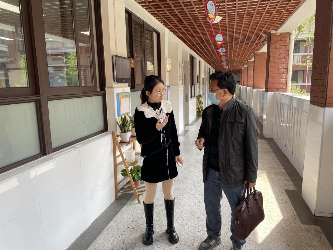 【湖畔光影】责任督学进校园，精准指导保复学——金陵小学（仙林湖校区）迎接复学专项督导(2022.4)_html_m593bb0f7.jpg