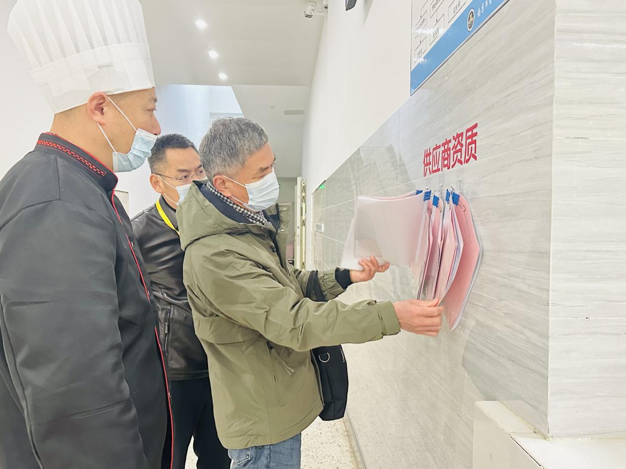 【博学广志】以“督”赋能，以“导”促优——栖霞区责任督学莅临我校开展12月份专项督导_html_m51ce3256.jpg