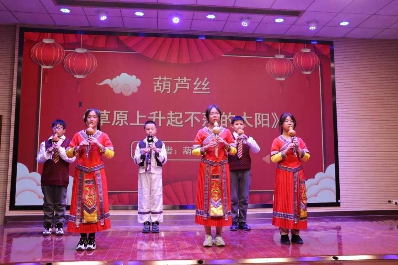 元旦汇演新闻稿_html_m2bb8f7b6.jpg