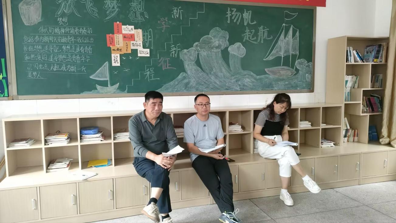 9月份名优骨干教师示范课_html_5dbcb2d2.jpg