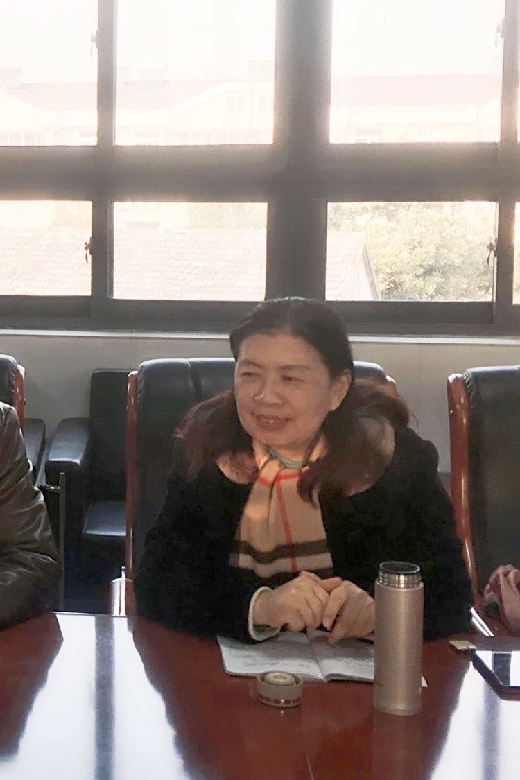 市教研员_html_72c11026.jpg