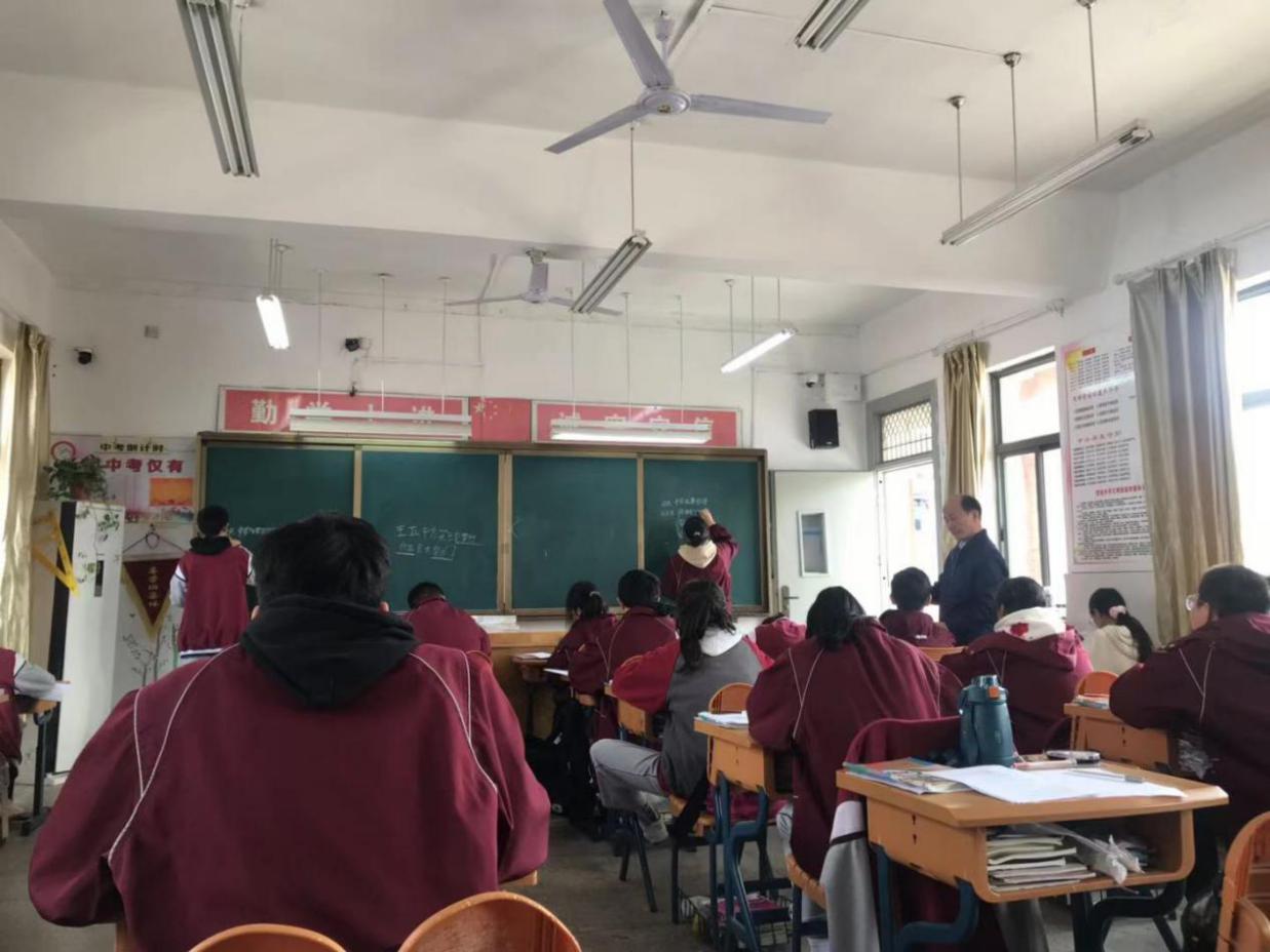 落实“双减”精神  探索有效教学_html_6dce13f8.jpg