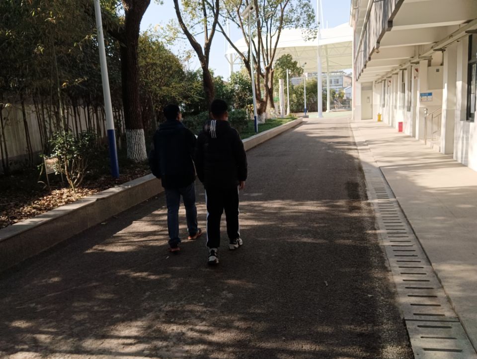 营防中学开展疫情防控应急演练活动_html_m6af05f3e.jpg